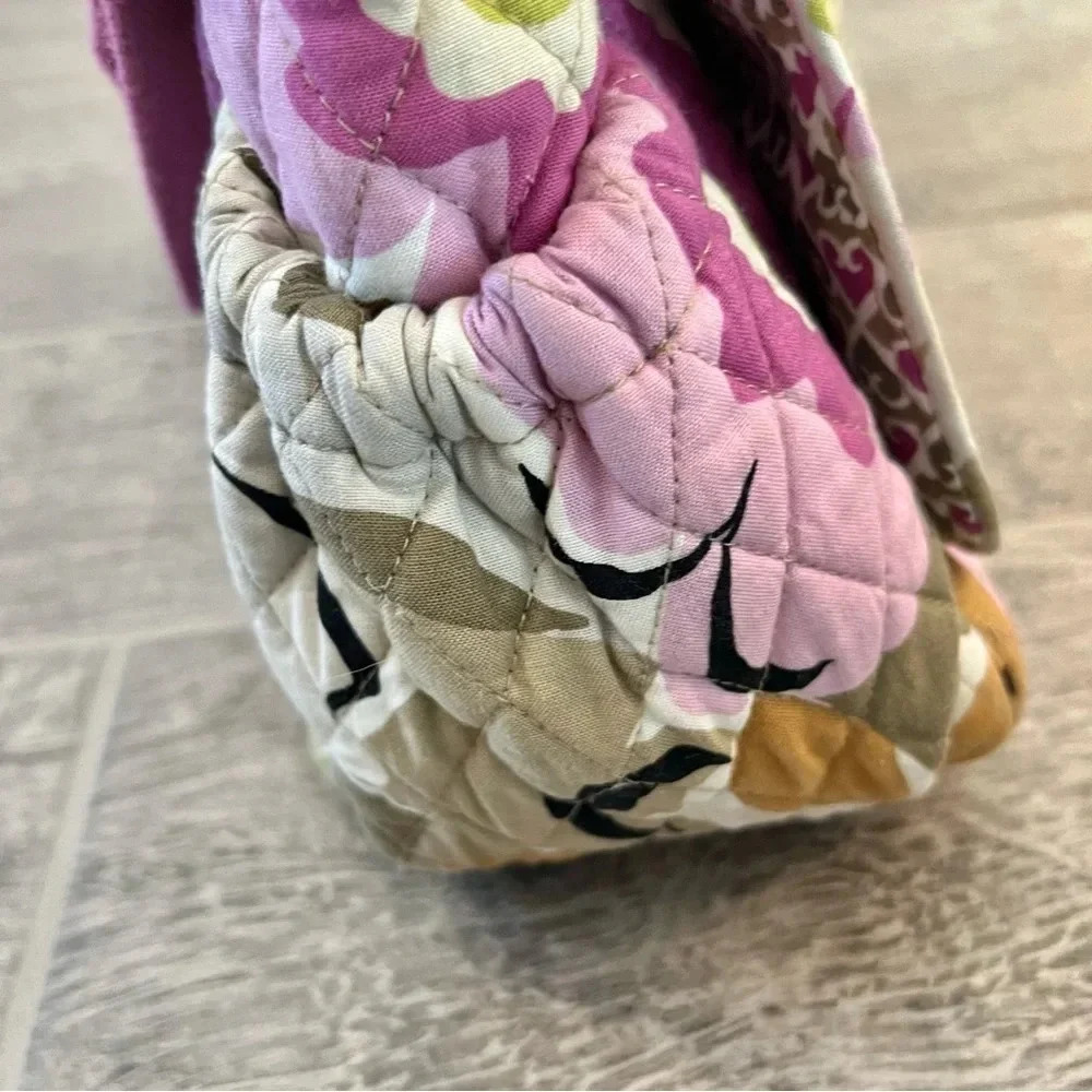 Vera Bradley Messenger Diaper Bag Baby Portobello Road Retired Pattern Floral - Picture 3 of 9